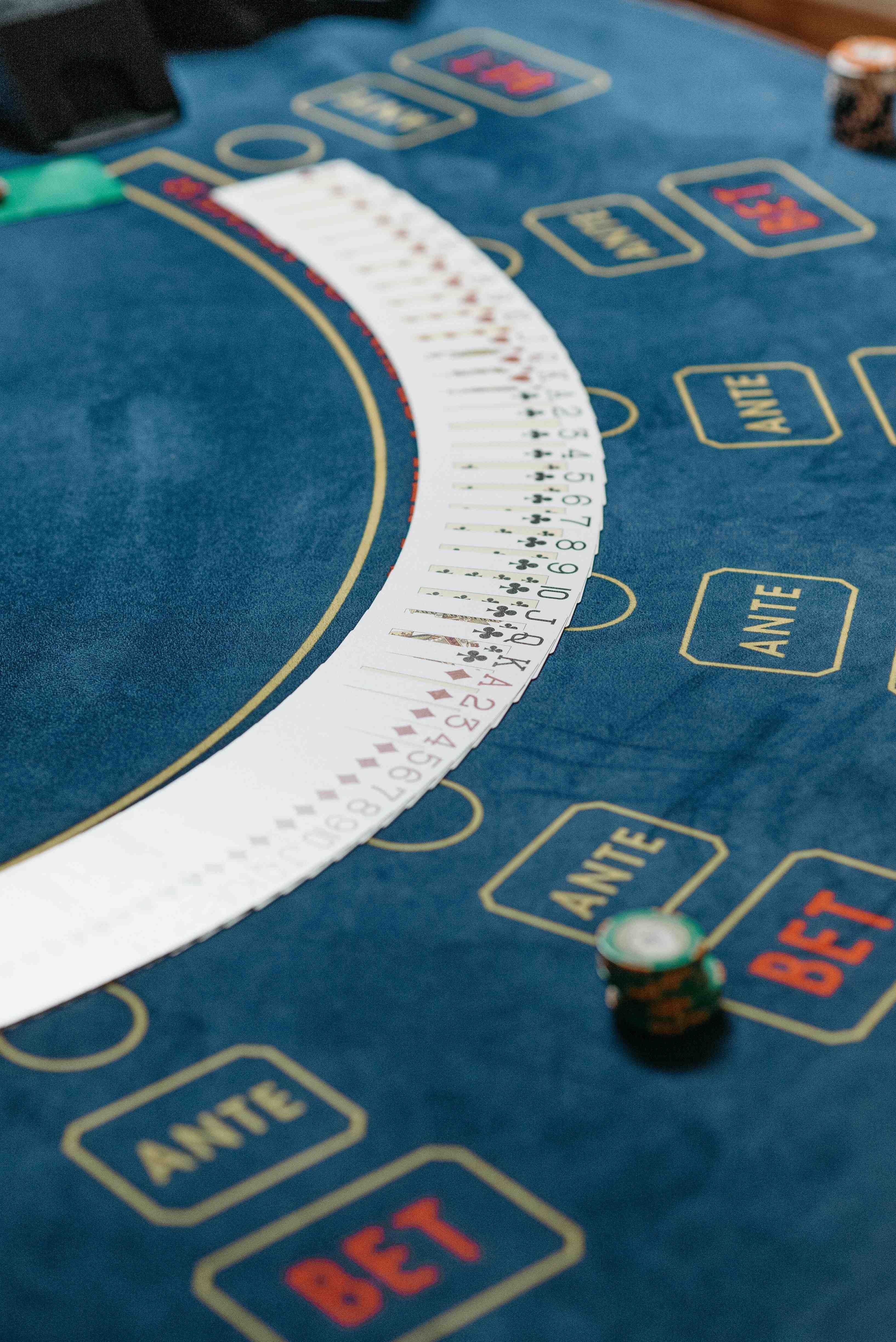 Philippines player accessing live bingo sportsbook on mobile